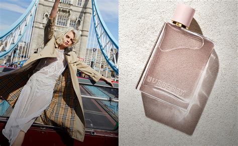 maglia burberry rosa|burberry her fragrance.